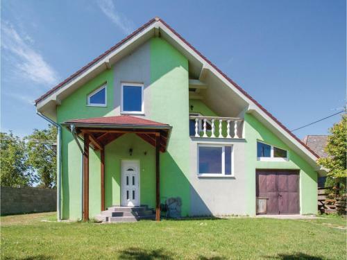 Four-bedroom Holiday Home In Bodiky