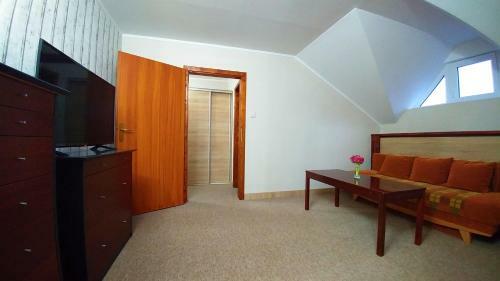Hostal Pod Hradom Restaurant & Pension