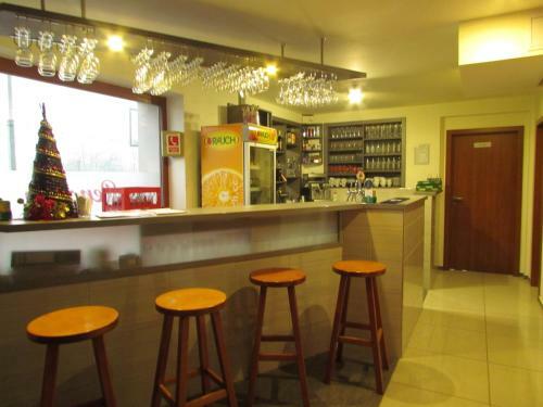 Hotel Penzi�n Trio