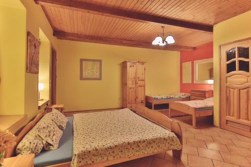 Hostal Holiday Resort ?v�rny