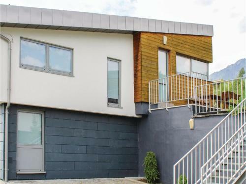 Three-bedroom Apartment In Stary Smokovec
