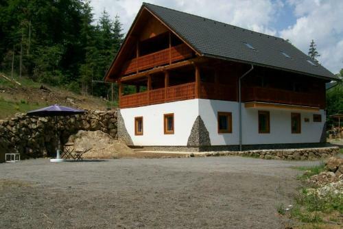 Agroturismo Rekrea?n� Chata Luna