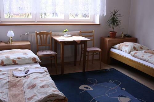 Hostal Penzi�n Koras