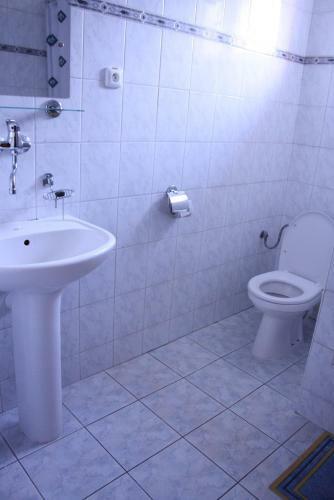 Hostal Penzi�n Koras