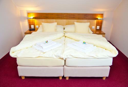 Hostal Penzi�n Kovox