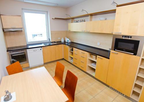 Hostal Penzi�n Kovox