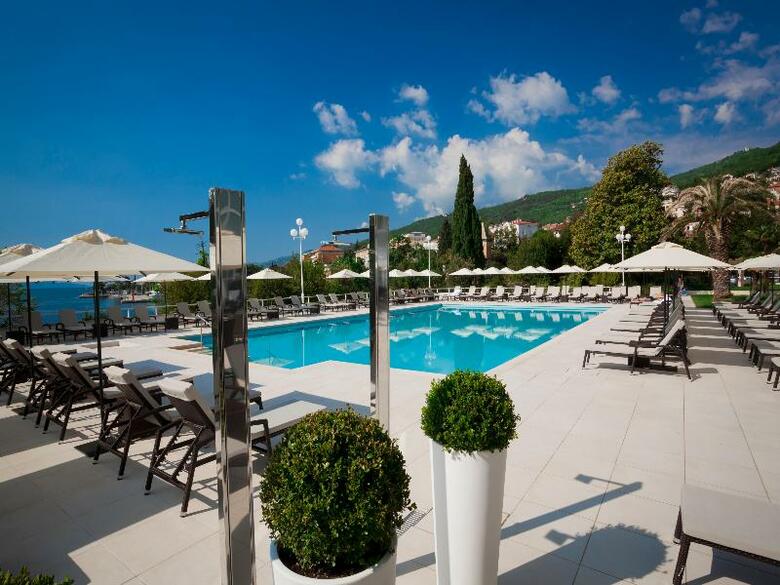 Hotel Ambasador