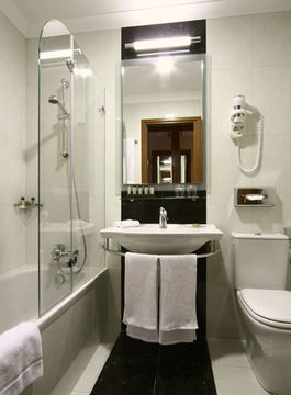 Hotel International