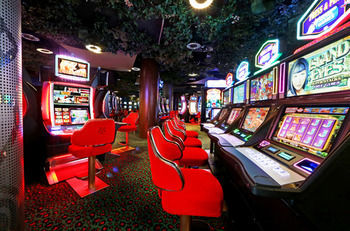 Kongo Hotel & Casino