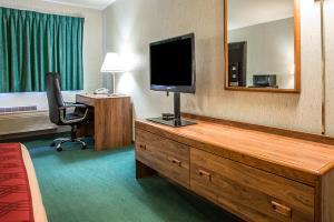 Hotel Econo Lodge Rothschild