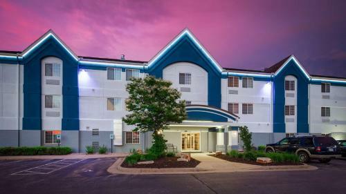 Aspen Hotel & Suites