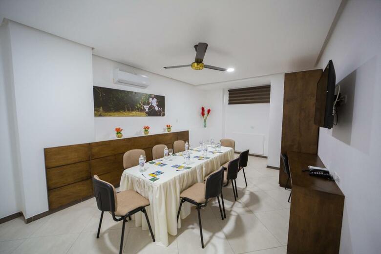 Hotel Ribera Sinu