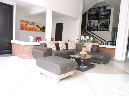 Hotel Cartago Plaza