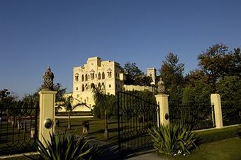Hotel Ananda In The Himalayas