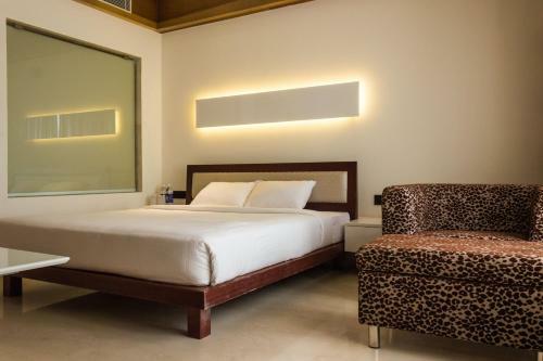 Diana Heights Luxury Hotel