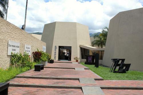 Bed & Breakfast Alojamiento Dentro de Vivienda C�lida.