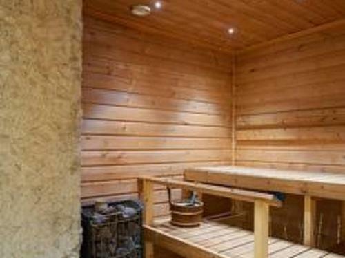 Holiday Home Juurakkopirtti