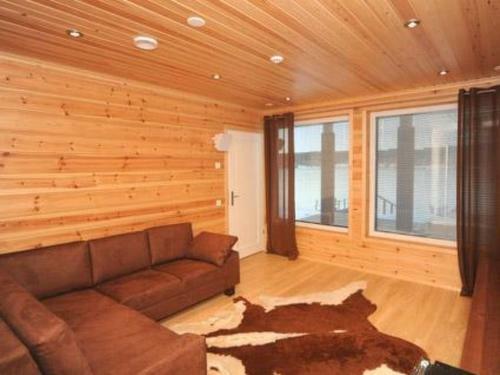 Holiday Home Helmi 2