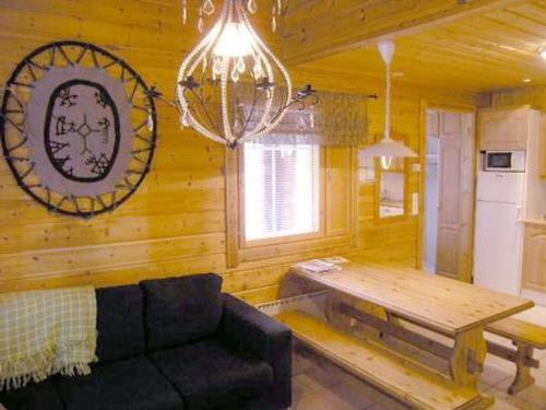 Holiday Home Hirvas Levi 2