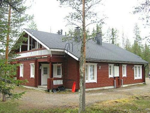 Holiday Home Hirvas Levi 2