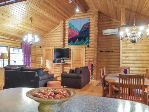 Holiday Home Rakkapirtti