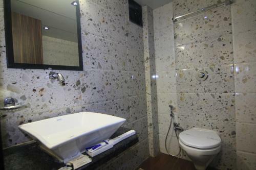 Hotel Krushnai Resort