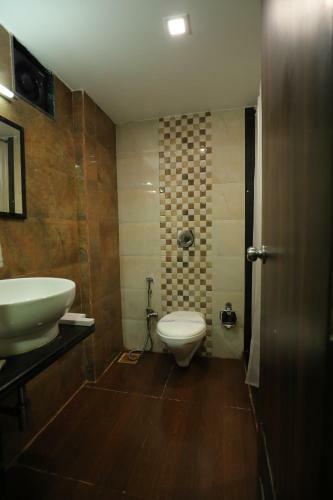 Hotel Krushnai Resort
