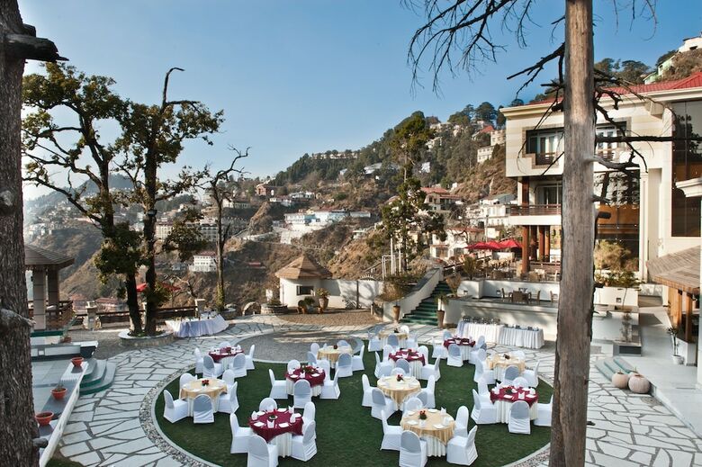Hotel Royal Orchid Fort Resort