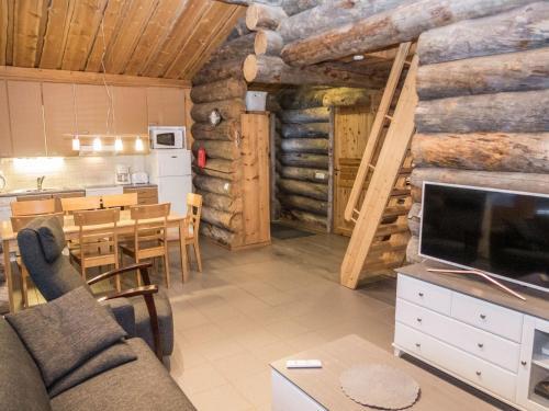 Holiday Home M�ent�hti A