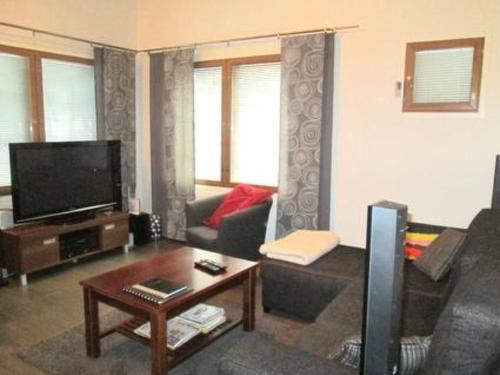 Holiday Home Karhunvartijan Kartano B6