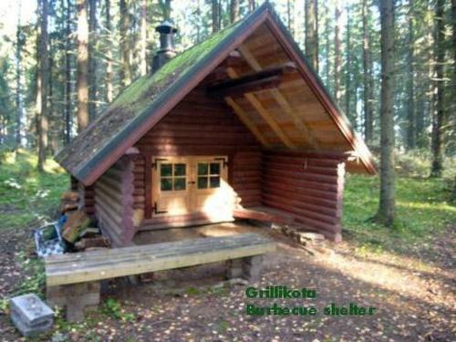 Holiday Home Karhunluola