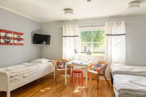 Hostal Folkiacenter G�sthem - Vieraskoti - Guesthouse