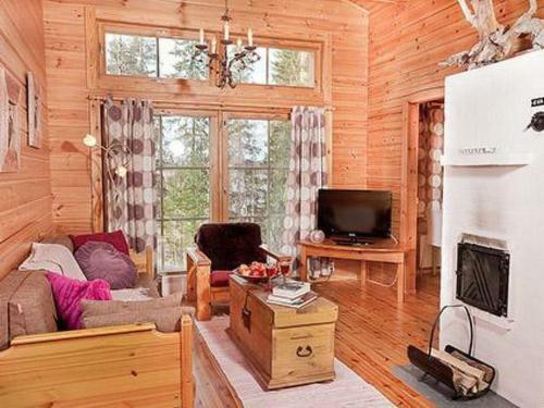 Holiday Home Yl�huone