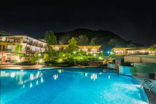 Hotel Upper Deck Resort