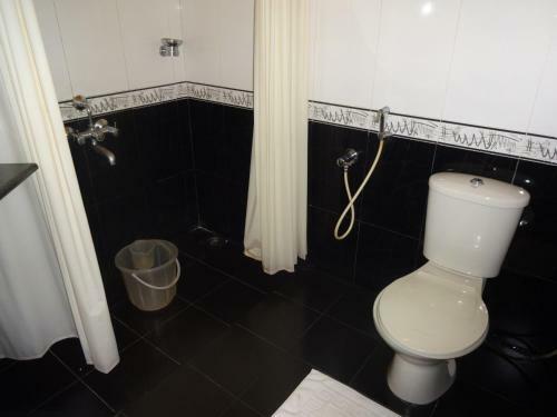 Hotel Deshadan Cliff & Beach Resort,varkala