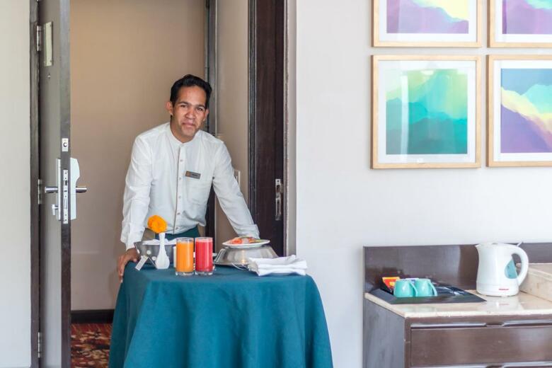 Hotel Golden Tulip Chandigarh, Panchkula