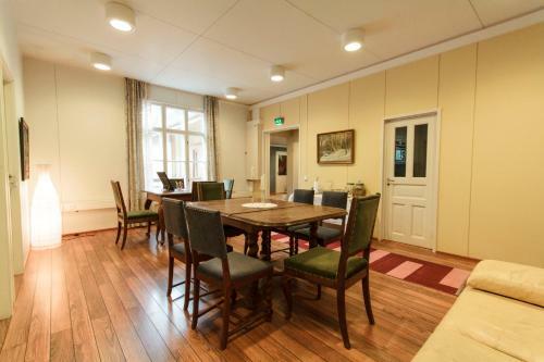 Bed & Breakfast Villa H�gbo