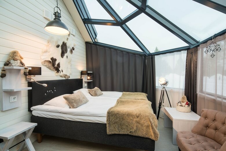 Hotel Santa's Igloos Arctic Circle