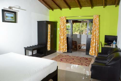 Hotel Silver Sands Sunshine - Angaara