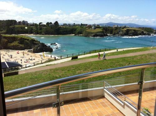 Apartamentos Tur�sticos Playa de Tapia