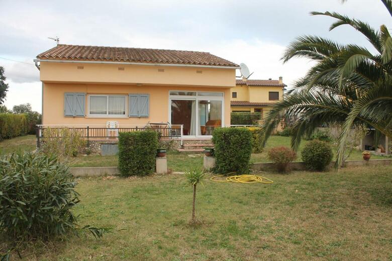Casa Les Roques