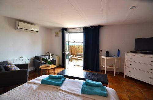Bed & Breakfast Azure Guest Villa