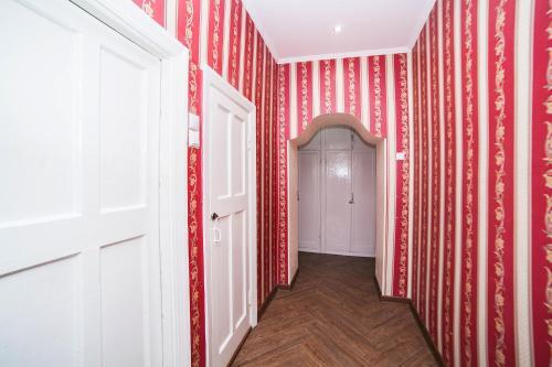 Apartment Nezavisimosti 28