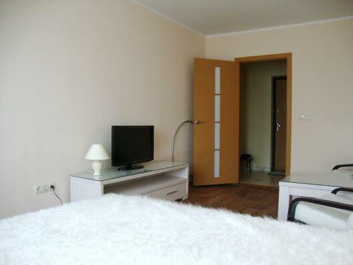 Apartment On Charviakova Marmartotel