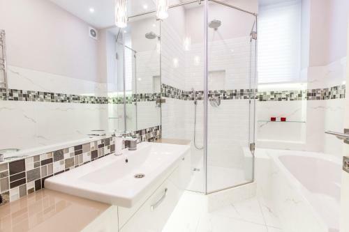 Apartamienty Lux V Tikhom Tsientrie