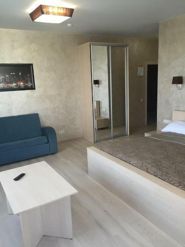 Riviera Club Hotel