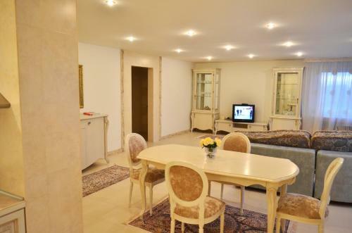 Apartment Astoriya