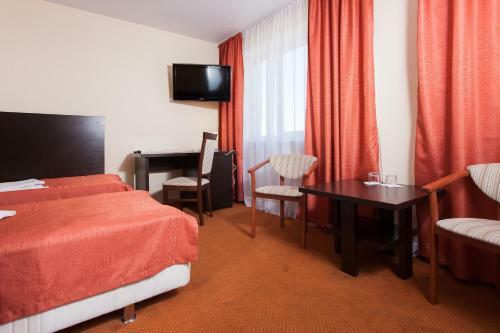Amaks City Hotel