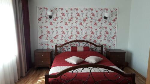 Hostal Guest House Raduga