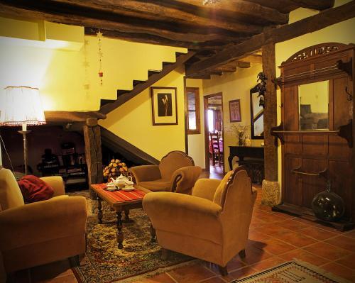 Hostal El Cajigal De Quintana